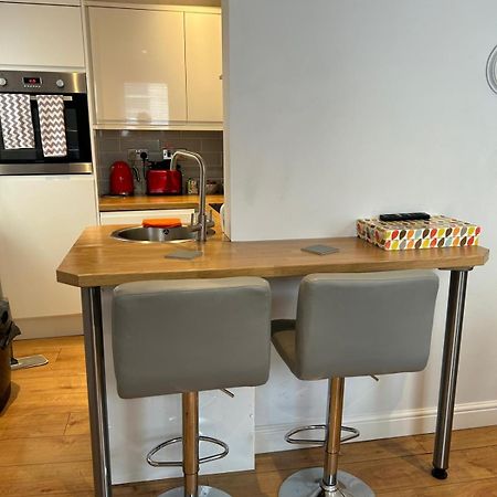 Jaskar Studio 2 Cheltenham Dış mekan fotoğraf